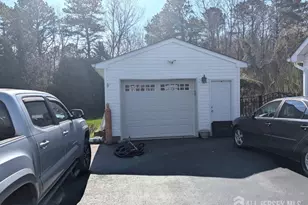 16 Dante Rd, Monroe Township, NJ 08831 - Photo 4