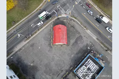 735 E Hazelwood Avenue, Rahway, NJ 07065 - Photo 16