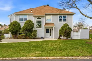 5 Ardsley Square, Sayreville, NJ 08859 - Photo 2
