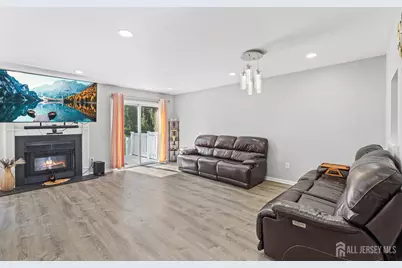 110 Castle Pointe Boulevard, Piscataway Township, NJ 08854 - Photo 14