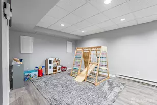 110 Castle Pointe Blvd, Piscataway Township, NJ 08854 - Photo 20