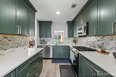 110 Castle Pointe Boulevard, Piscataway Township, NJ 08854 - Photo 10