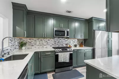 110 Castle Pointe Boulevard, Piscataway Township, NJ 08854 - Photo 6