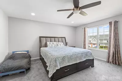 110 Castle Pointe Boulevard, Piscataway Township, NJ 08854 - Photo 28