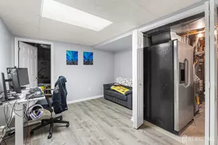 110 Castle Pointe Blvd, Piscataway Township, NJ 08854 - Photo 18