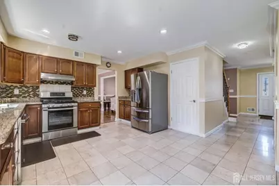 38 Johanna Court, Piscataway Township, NJ 08854 - Photo 6