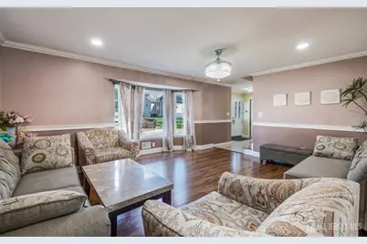 38 Johanna Court, Piscataway Township, NJ 08854 - Photo 4