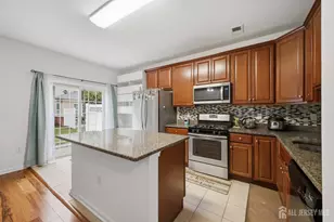 4 Masters Blvd, Piscataway Township, NJ 08854 - Photo 6