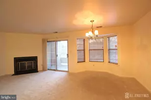 103 Claridge Ct, West Windsor Township, NJ 08540 - Photo 4