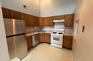 17 Pembrook Ave, North Brunswick Township, NJ 08902 - Photo 6