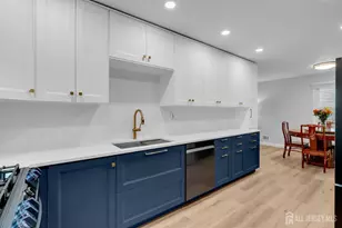 3 Lynn Ct, North Brunswick Township, NJ 08902 - Photo 16