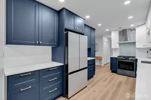 3 Lynn Ct, North Brunswick Township, NJ 08902 - Photo 18