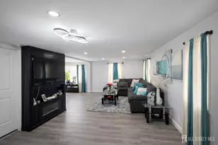 13 Bissett Pl, South River, NJ 08882 - Photo 4