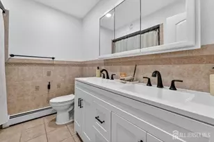 810 Cricket Ln, Woodbridge Township, NJ 07095 - Photo 8