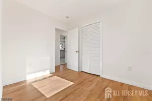 147 Wedgewood Ave, Woodbridge Township, NJ 07095 - Photo 12