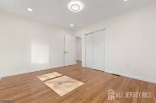 147 Wedgewood Ave, Woodbridge Township, NJ 07095 - Photo 10