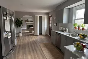 53 N Post Road N, West Windsor Township, NJ 08550 - Photo 4