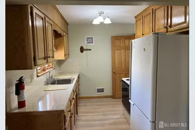 30 Cypress Street, Carteret, NJ 07008 - Photo 12