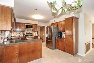 9 Glynn Ct, Sayreville, NJ 08859 - Photo 14