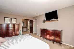 9 Glynn Ct, Sayreville, NJ 08859 - Photo 24