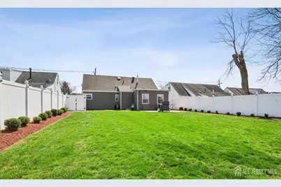 441 Remsen Avenue, Avenel, NJ 07001 - Photo 18
