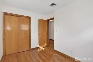 595 Jacques St, Perth Amboy, NJ 08861 - Photo 18