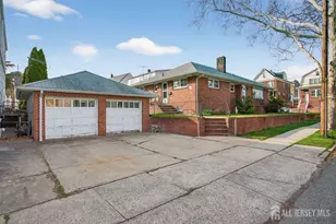 595 Jacques St, Perth Amboy, NJ 08861 - Photo 2