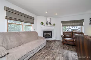 675 Raritan Rd, Clark Township, NJ 07066 - Photo 14