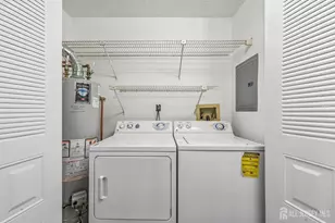 3015 Lighthouse Ln, Sayreville, NJ 08859 - Photo 24