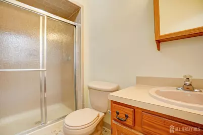 11 Lenox Street, Edison, NJ 08817 - Photo 22