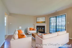 502 Woodhaven Dr, Edison, NJ 08817 - Photo 4