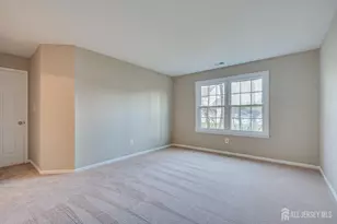 502 Woodhaven Dr, Edison, NJ 08817 - Photo 16