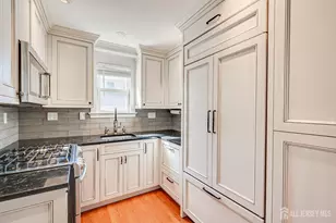 121 Columbia Ave, Metuchen, NJ 08840 - Photo 18
