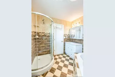 265 Correja Avenue, Iselin, NJ 08830 - Photo 2