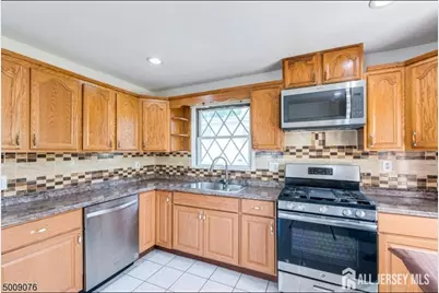 265 Correja Avenue, Iselin, NJ 08830 - Photo 32