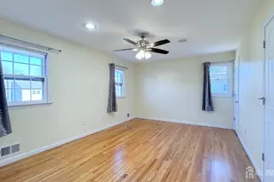 9 Stratford Cir, Edison, NJ 08820 - Photo 28