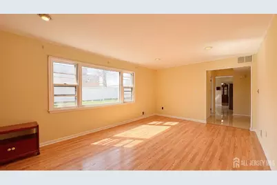 9 Stratford Circle, Edison, NJ 08820 - Photo 14