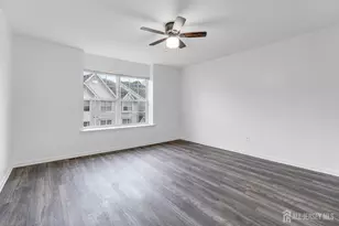 21 Inverness Dr, Edison, NJ 08820 - Photo 18