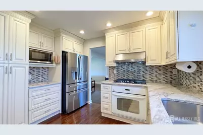 13 Lucille Court, Edison, NJ 08820 - Photo 6