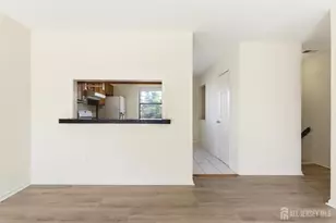 1507 Woodbridge Commons Way, Iselin, NJ 08830 - Photo 6