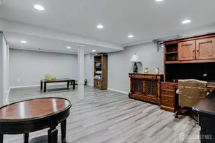 950 Schweitzer Pl, North Brunswick Township, NJ 08902 - Photo 34