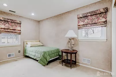 950 Schweitzer Place, North Brunswick Township, NJ 08902 - Photo 28