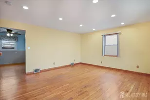 1 Zoar St, Fords, NJ 08863 - Photo 6