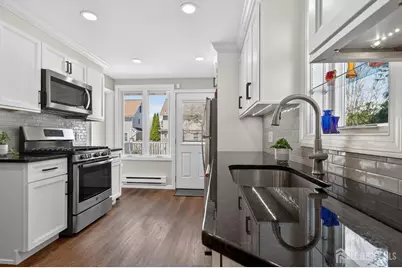 182 Rowland Place, Woodbridge Township, NJ 07095 - Photo 8