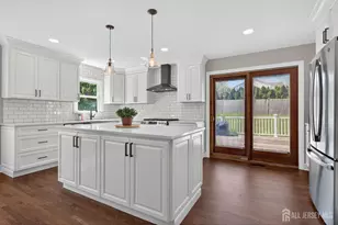 8 Starodub Dr, Milltown, NJ 08850 - Photo 4