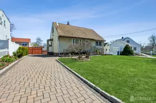 33 Adams St St, Iselin, NJ 08830 - Photo 2