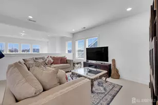 72 Ross Ln, Cranbury Township, NJ 08512 - Photo 30