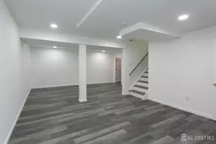 7 Cactus Ct, Edison, NJ 08820 - Photo 24