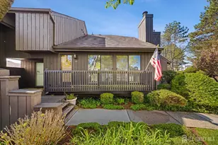 106 Westgate Dr, Edison, NJ 08820 - Photo 2
