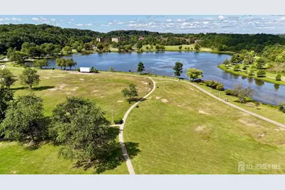 43 Lantern Lane, Sayreville, NJ 08872 - Photo 32